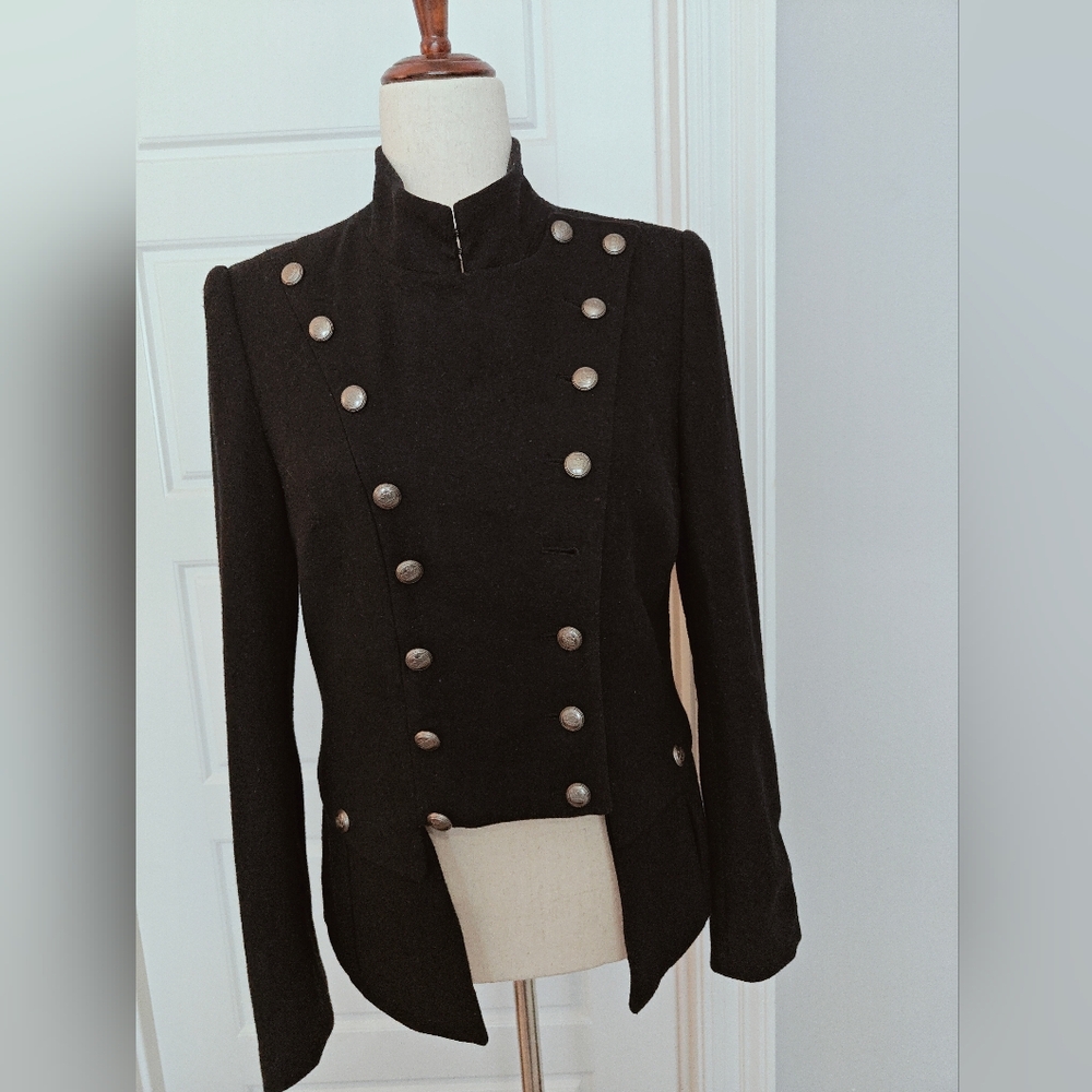 Venus coat